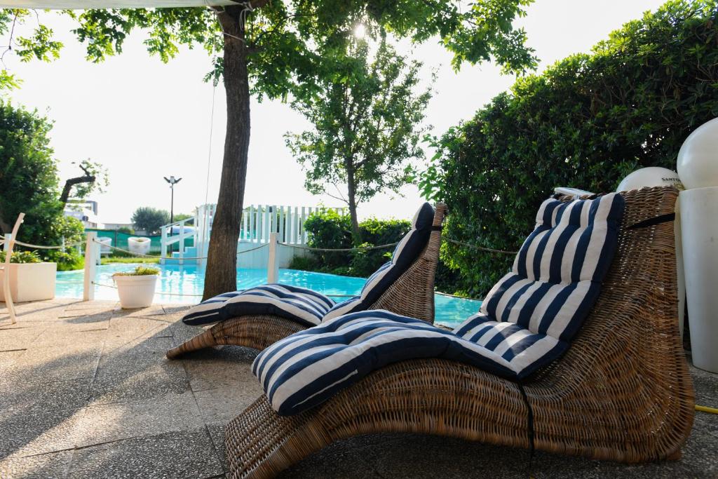 Bazén v ubytování Hotel Eritrea nebo v jeho okolí