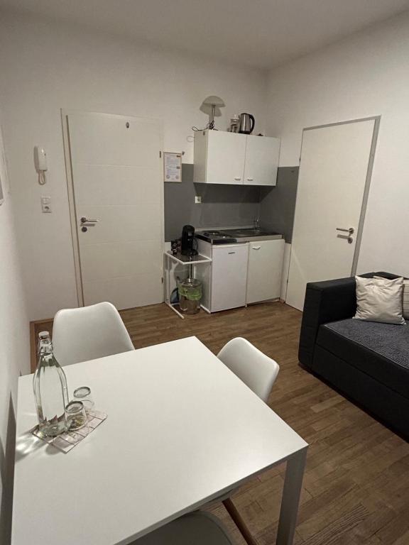 Kuchyň nebo kuchyňský kout v ubytování Urban Stay Kremsmünster Studio