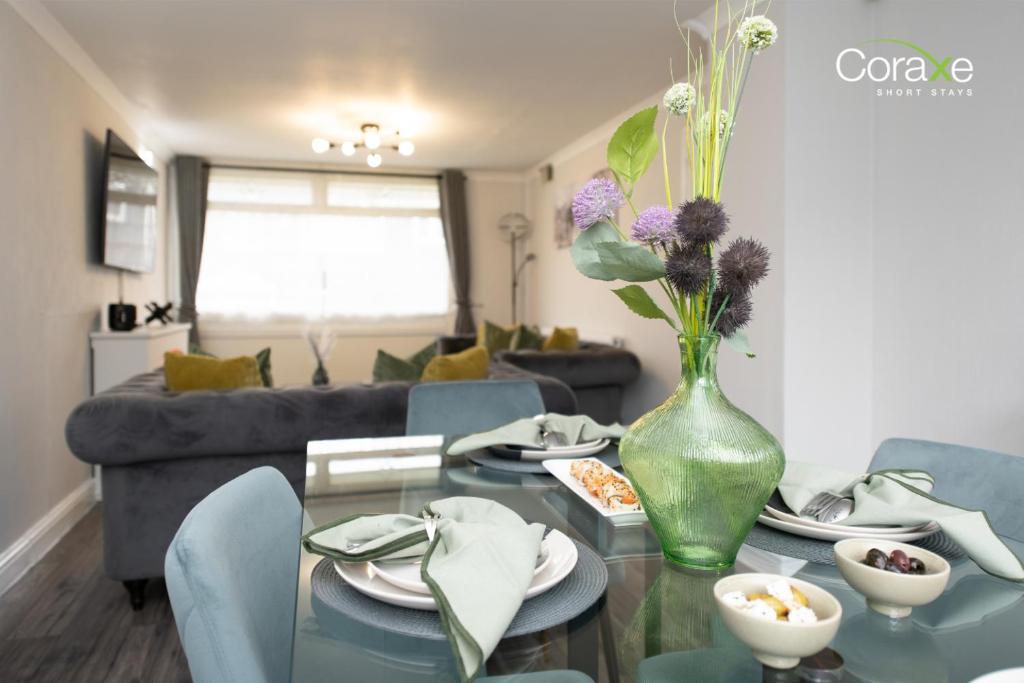 Stylish 3BR Home in Rowley Regis, Rowley Regis (updated prices 2026)