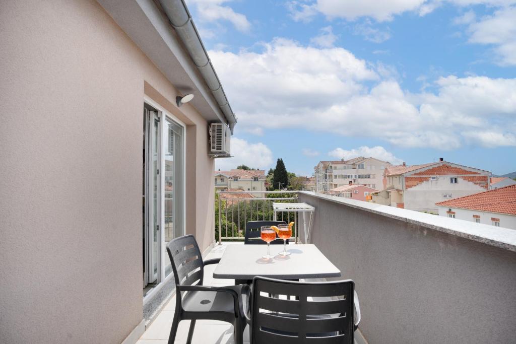 Balkón nebo terasa v ubytování Apartments A&A