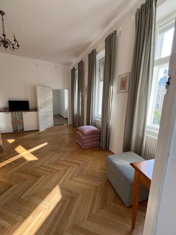 Fotografie z fotogalerie ubytování Schöne Wohnung im Helenental v destinaci Baden