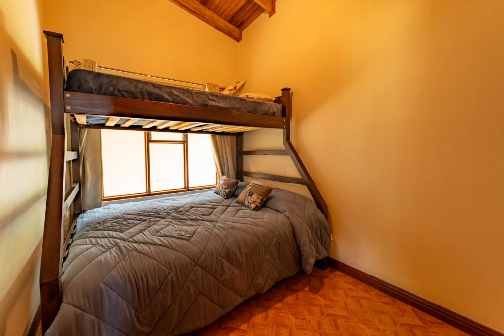 Postel nebo postele na pokoji v ubytování Country house with unique views