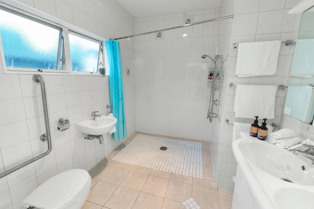 ASURE Admirals View Motel - Resim 27