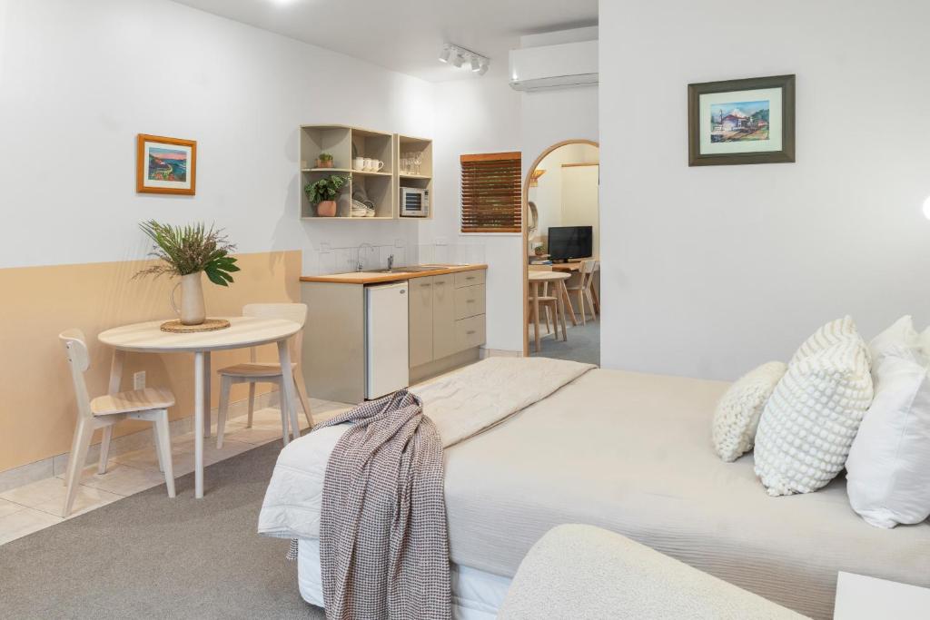 ASURE Admirals View Motel - Resim 38