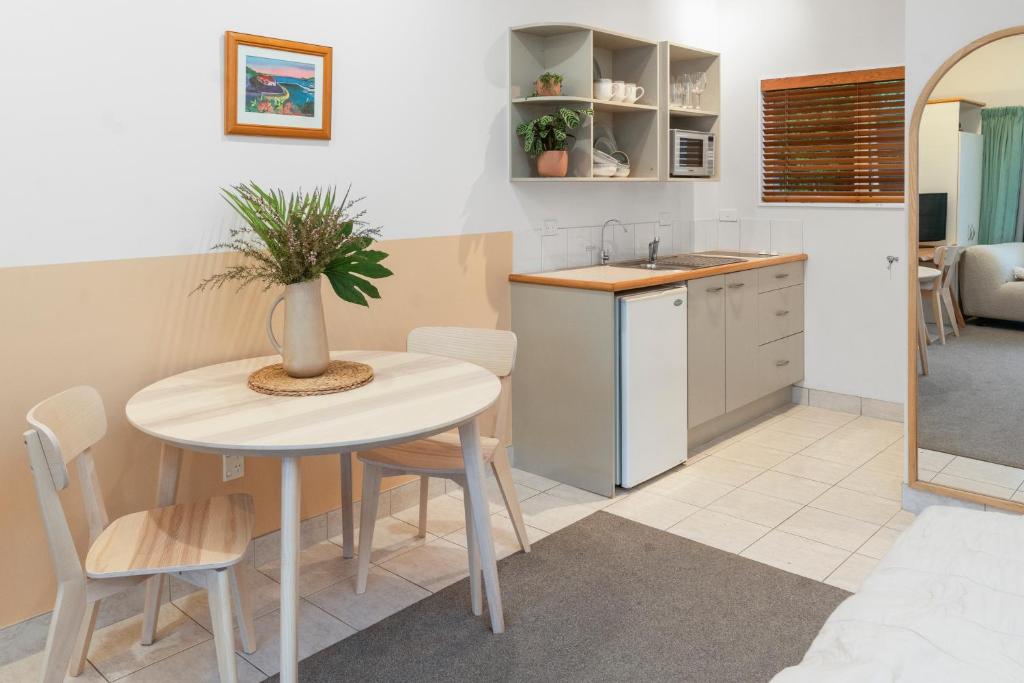 ASURE Admirals View Motel - Resim 37