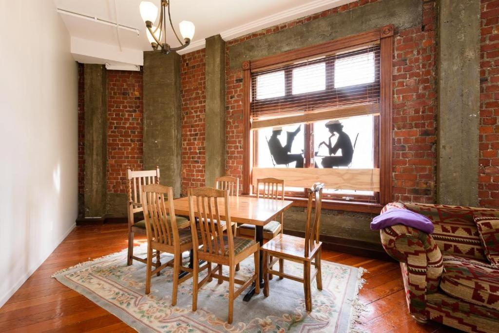 Aura Hotel - Resim 19