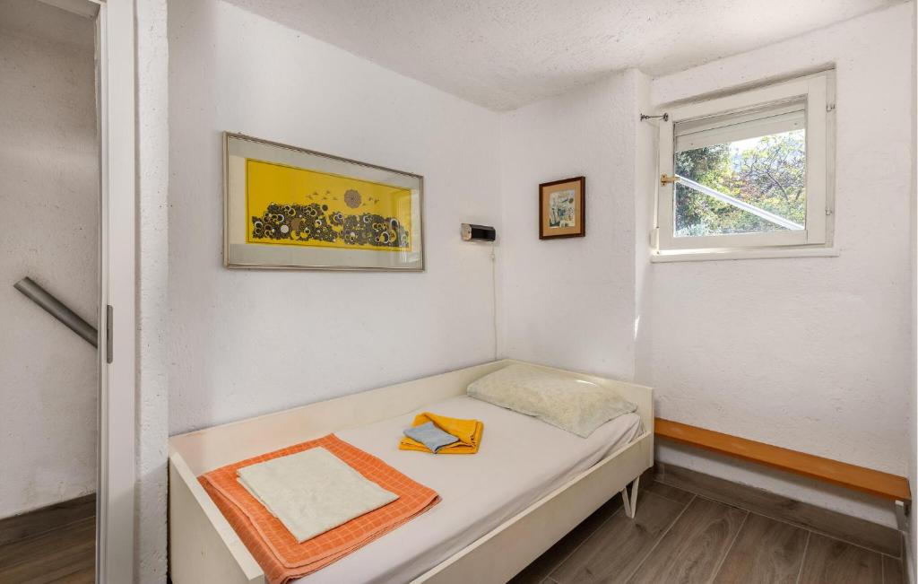 Posteľ alebo postele v izbe v ubytovaní Beach Front Home In Klada