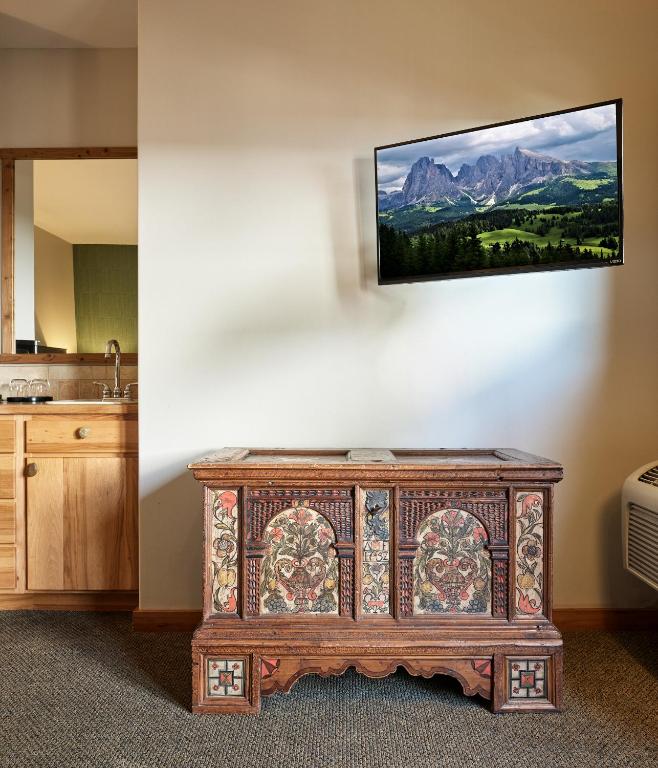 TV a/nebo společenská místnost v ubytování Landhaus Erika