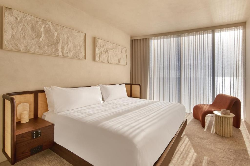 Mondrian Gold Coast - Resim 38