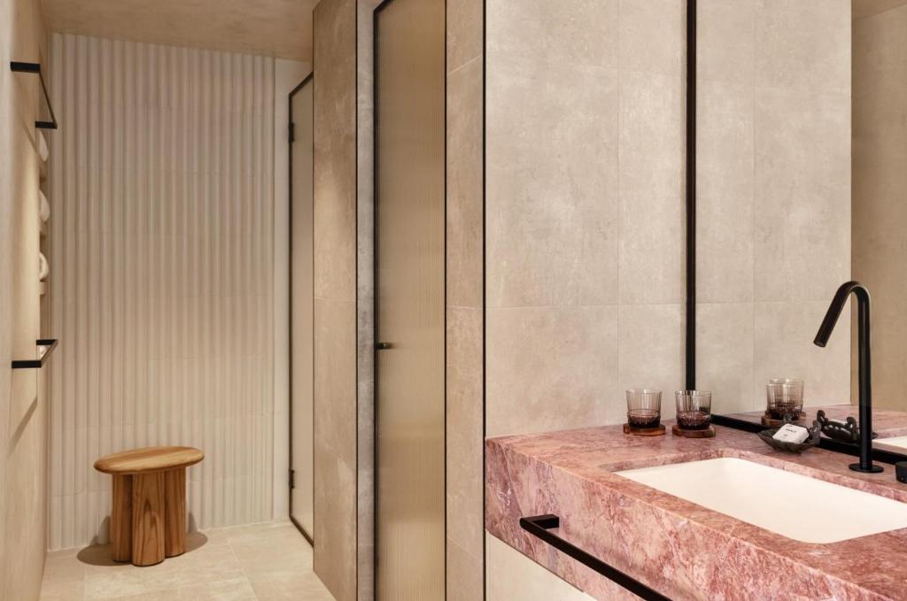 Mondrian Gold Coast - Resim 39