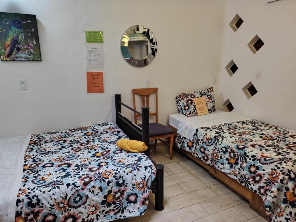 Hostal México Airport CDMX - Grande Chambre Lits Jumeaux