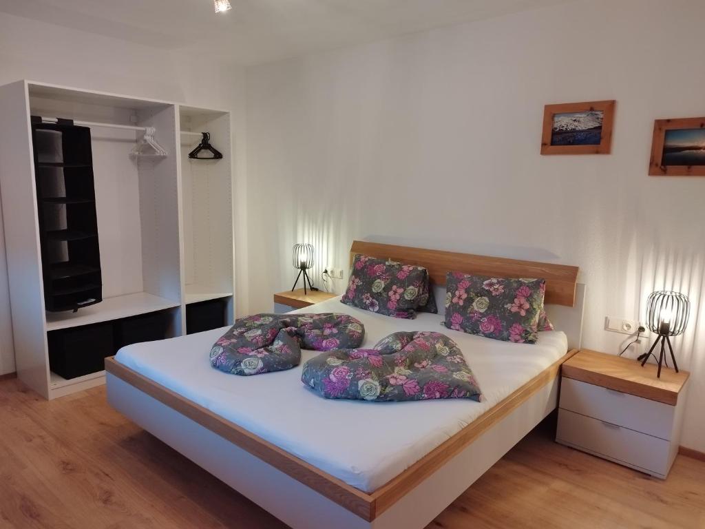 Postel nebo postele na pokoji v ubytování Apartment Klein & Fein