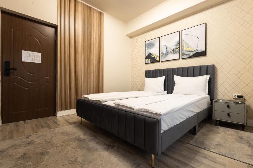 Apart Hotel Bonjour Cluj - Resim 41