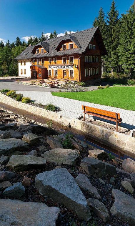 Fotografie z fotogalerie ubytování Hotel Anenský mlýn v destinaci Říčky