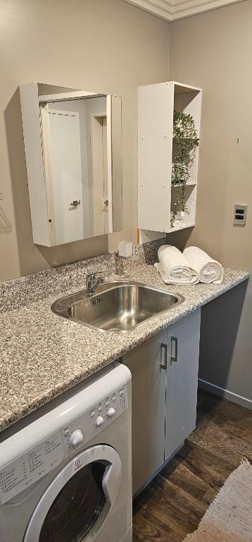 C'est La Vie - Resim 8