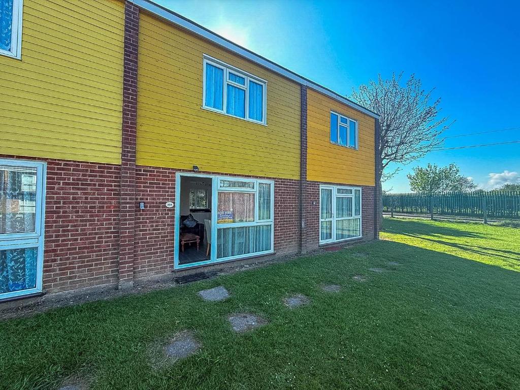 Hoone, kus Palkmajake asub