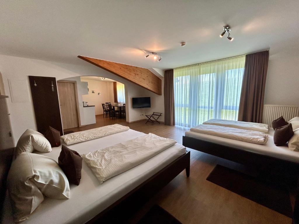 Gästehaus am Lindenhain - 16