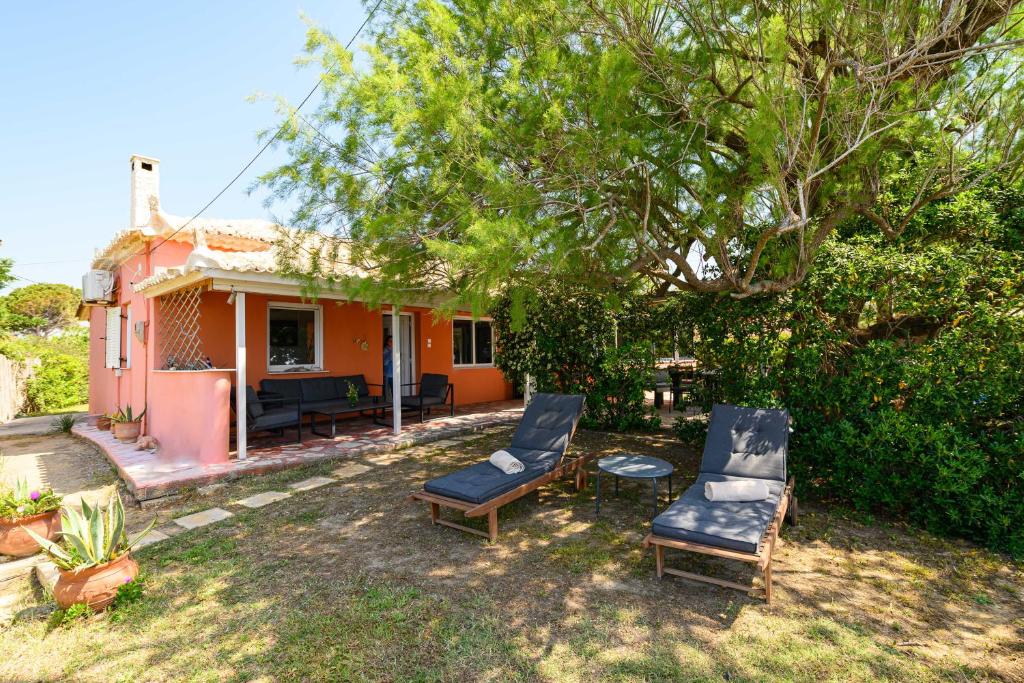 Zahrada ubytování Salty Noses Beach House Paradise Perfect for Families