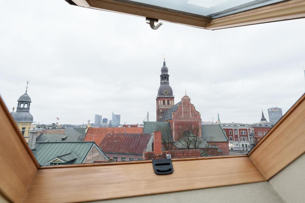 Nespecifikovaný výhled na destinaci Riga nebo výhled na město při pohledu z hotelu