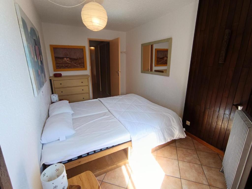 Posteľ alebo postele v izbe v ubytovaní Résidence Loubatiere - Appartement 2 pièces + cabine pour 4/6 personnes MAE-8924