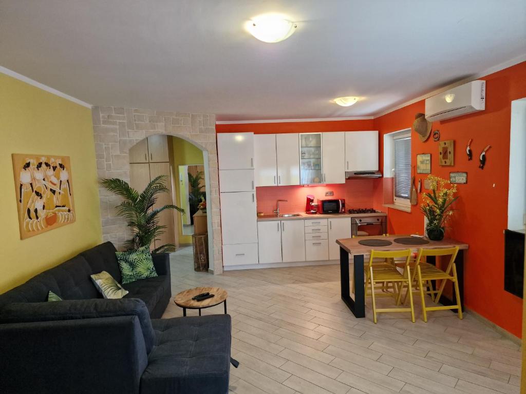 Kuchyň nebo kuchyňský kout v ubytování Apartment Lemon & Soul