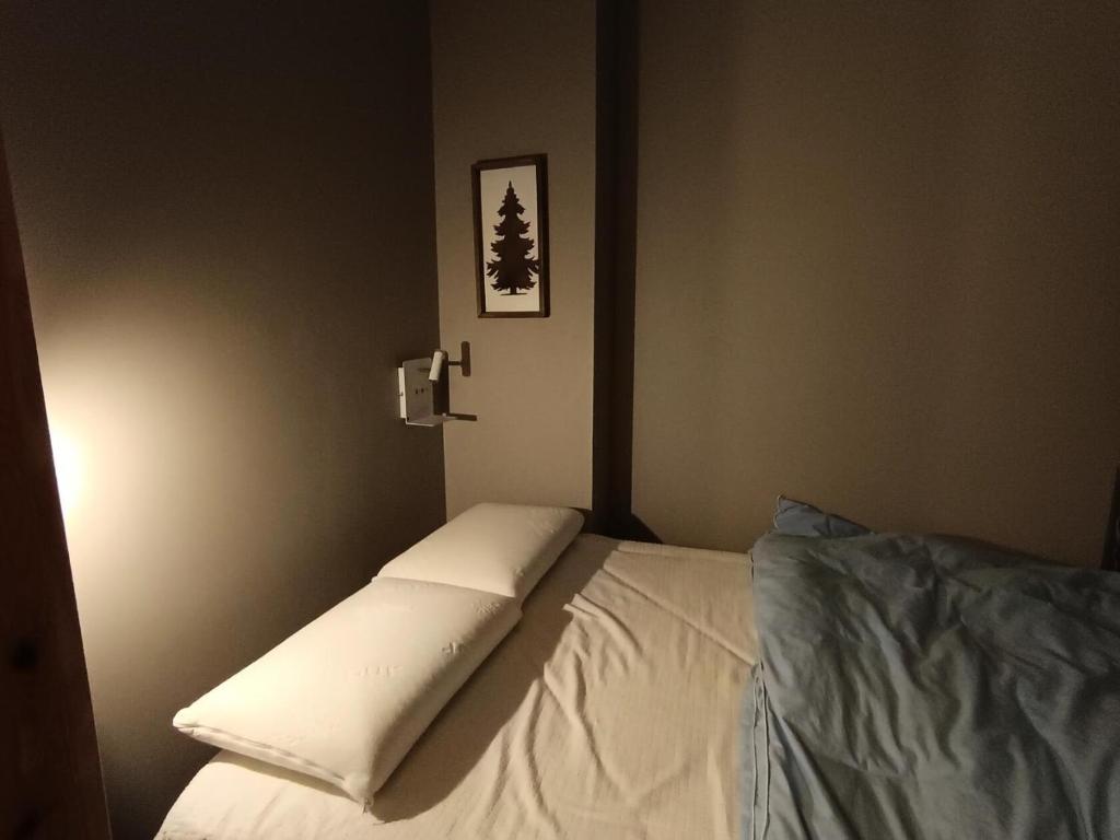 Posteľ alebo postele v izbe v ubytovaní Résidence Le Sommet - Studio cosy avec terrase et jardinet pour 2 personne MAE-2984