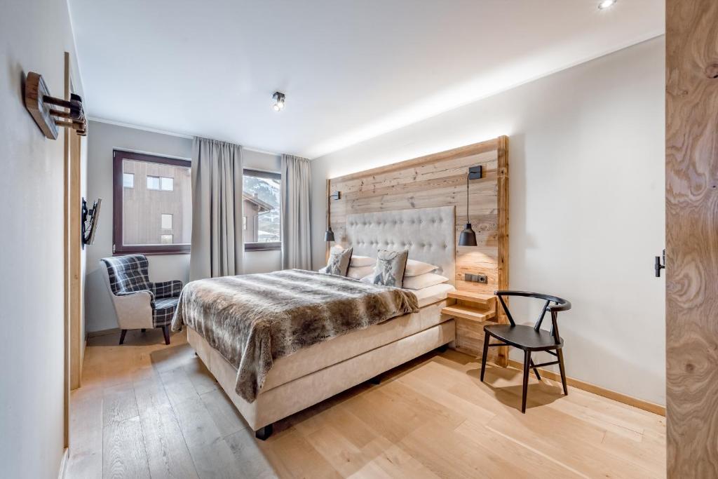 AlpenParks Hotel & Apartment Arlberg Warth mit Pool - 12