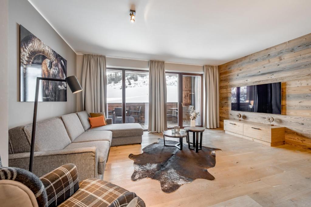 AlpenParks Hotel & Apartment Arlberg Warth mit Pool - 9