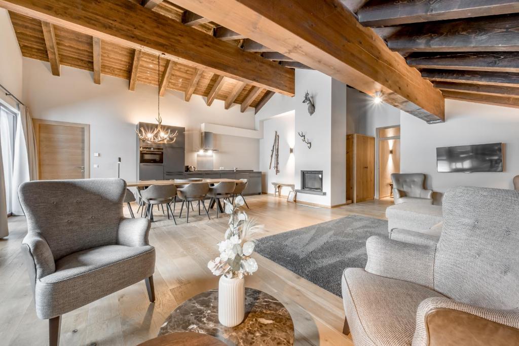 AlpenParks Hotel & Apartment Arlberg Warth mit Pool - 19