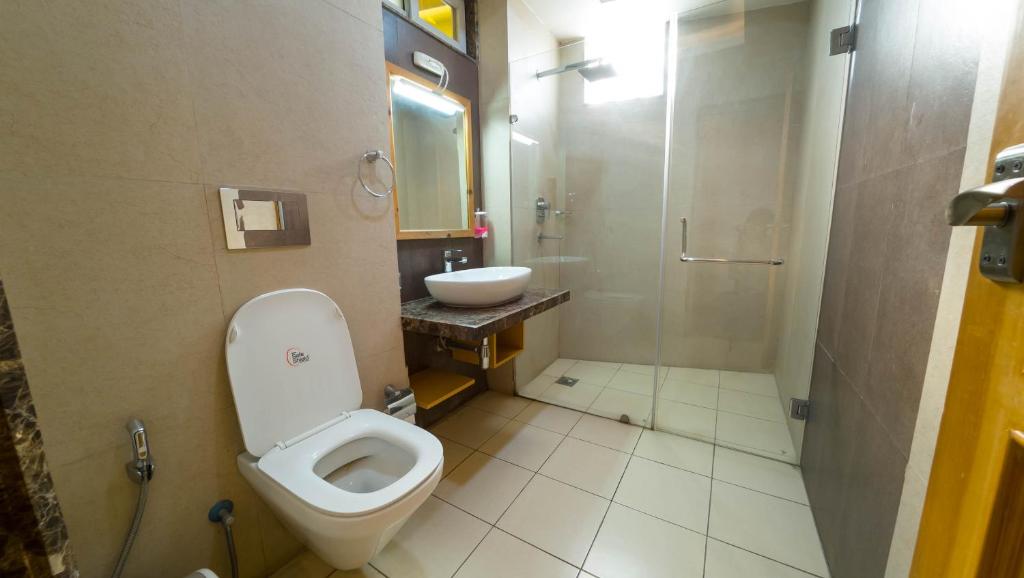 Koupelna v ubytování Lalit Service Apartment