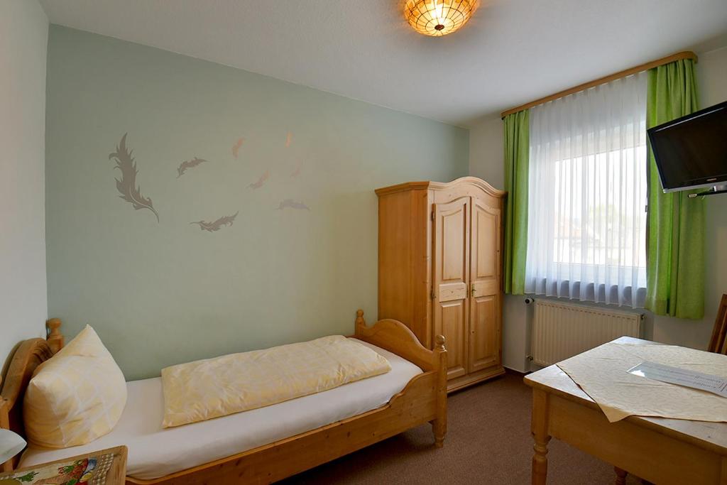 Café und Hotel Zum Grünen Baum - Single Room