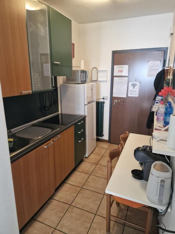 Bernina Station Suite - 30 Steps to the Red Train - 11