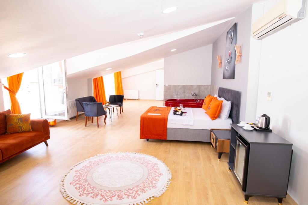 Zoom Hotel - Airport Pendik City Center - Quarto King Com Varanda