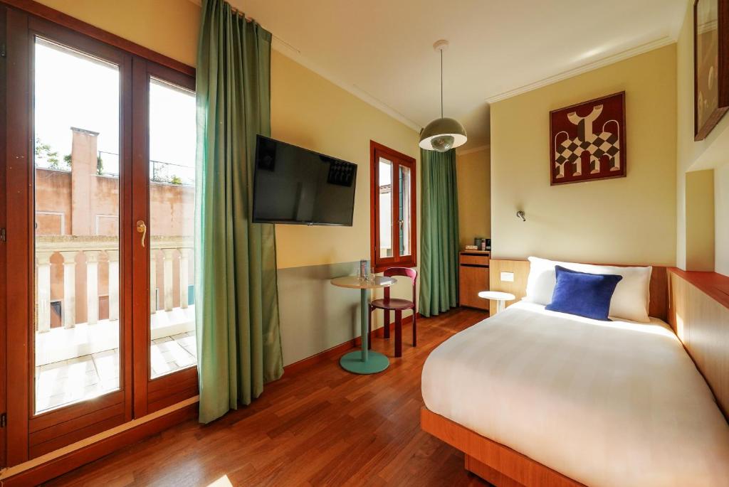 Numa Venice Forcola - Resim 25