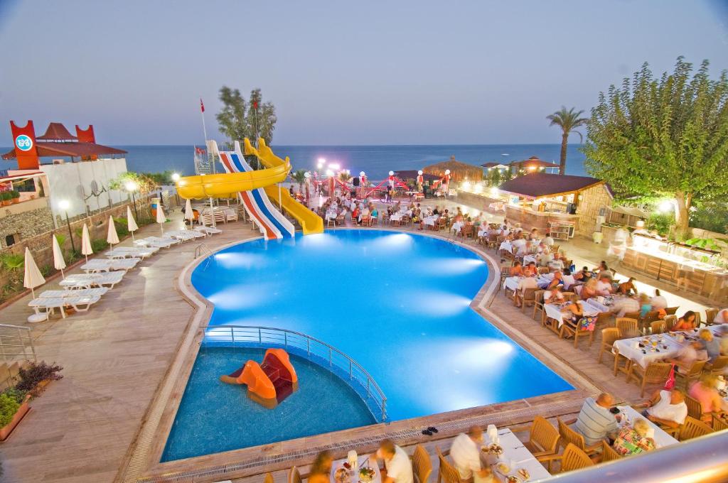 تصویر اتاق‌های Club Hotel Sunbel - تصویر ۲
