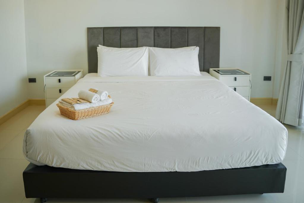 R2 Bed and Pool Kanchanaburi - 5