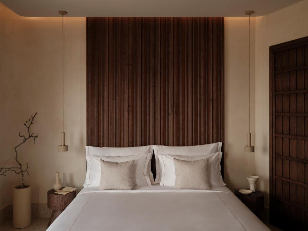 Enarma Suites & Spa Wellness Retreat - 5