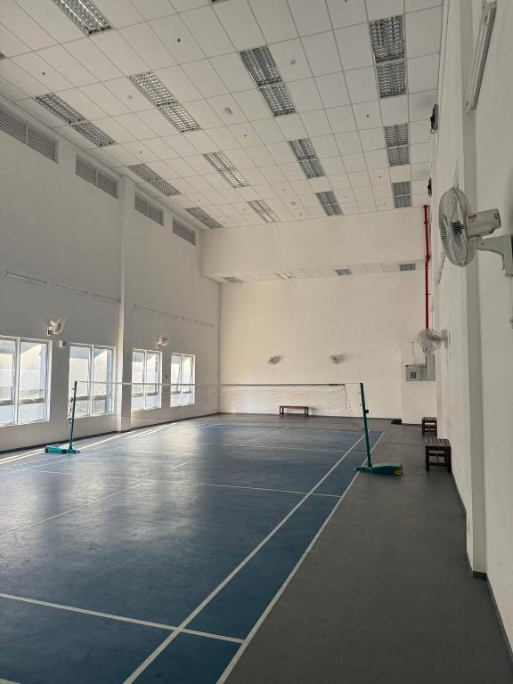 Tenis a/nebo squash v ubytování Canopy Hills Residensi Rimbun Cosy and Self Check In nebo okolí