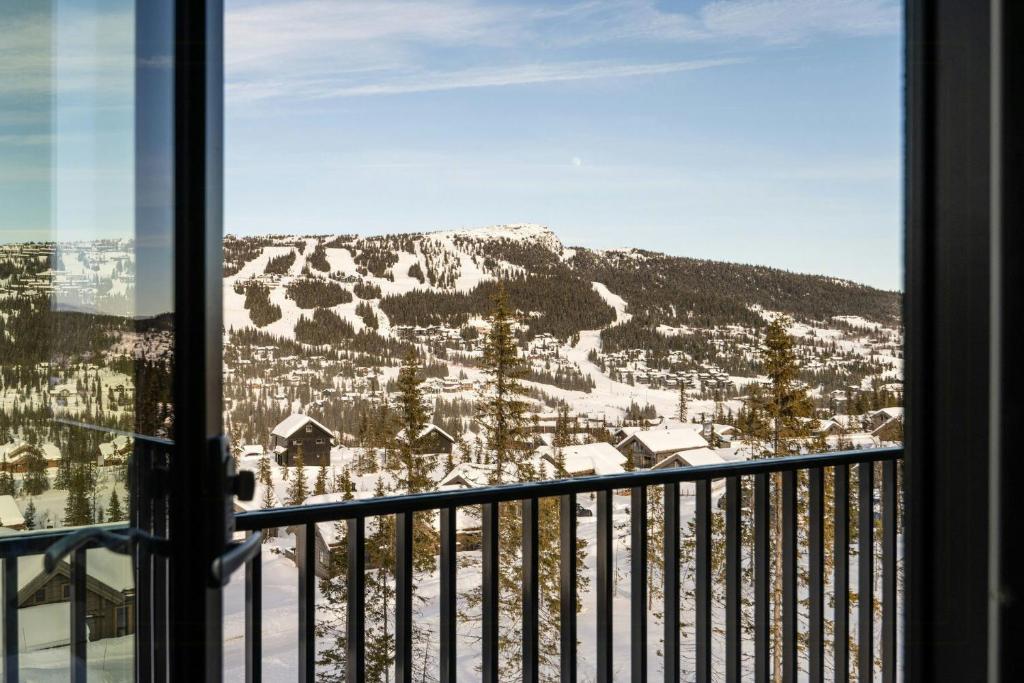 Ảnh trong thư viện ảnh của Modern Top Floor Apartment By Kvitfjell Ski Resort ở Favang