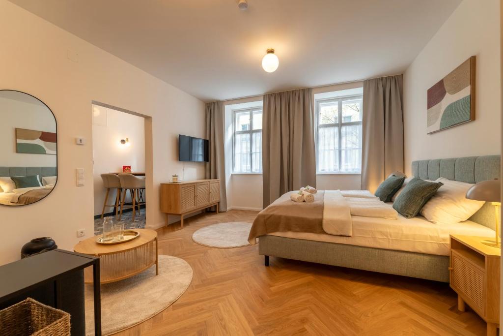 josef's home I Tassilo