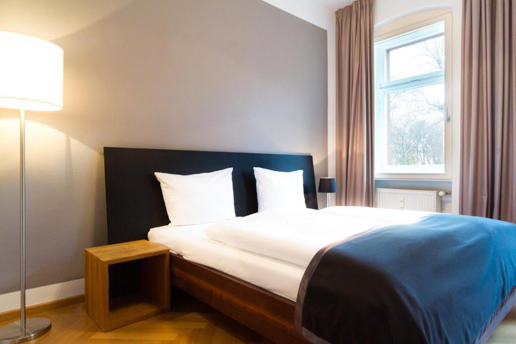 Qube Hotel Bergheim - Resim 21