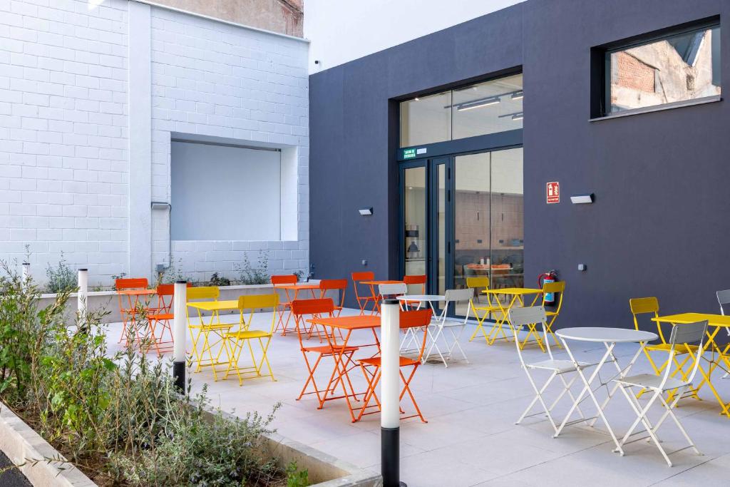 easyHotel Madrid Alcala - Resim 25