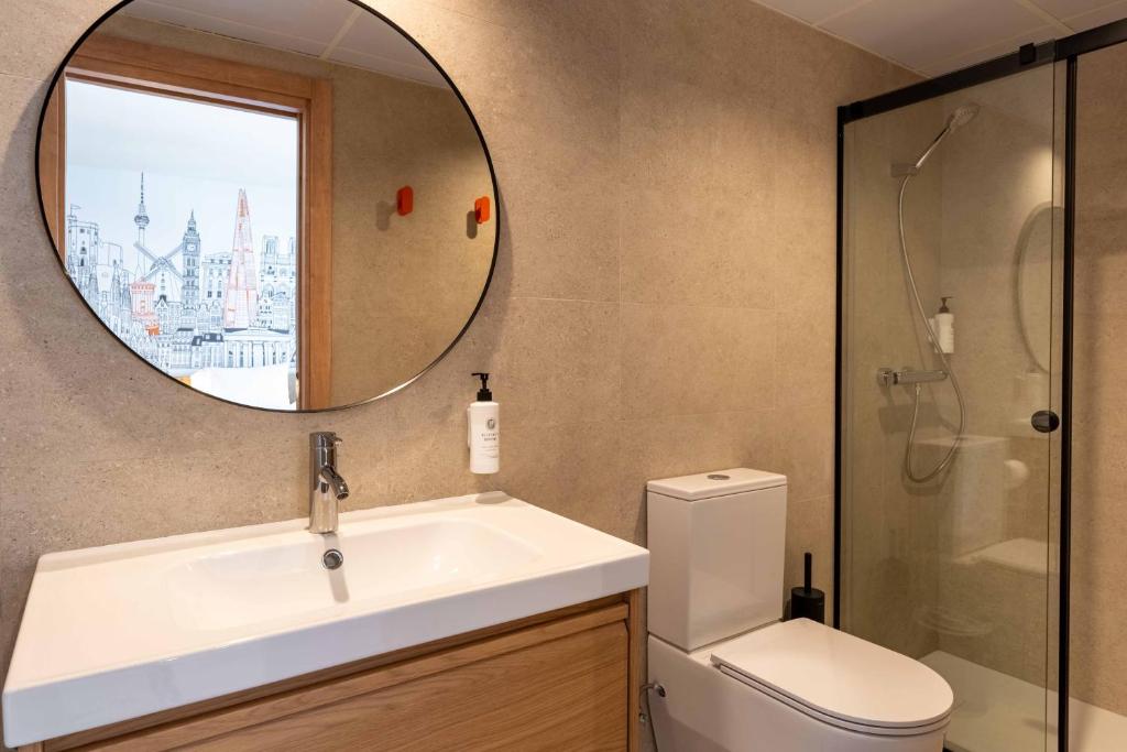 easyHotel Madrid Alcala - Resim 32