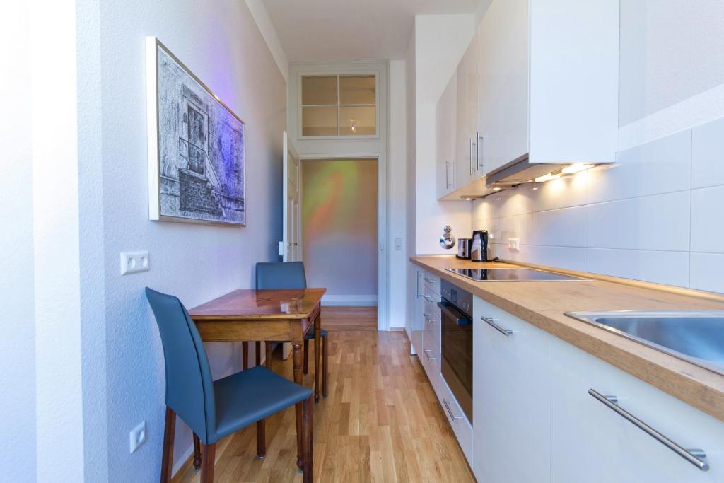 Qube Hotel Bergheim - Resim 5