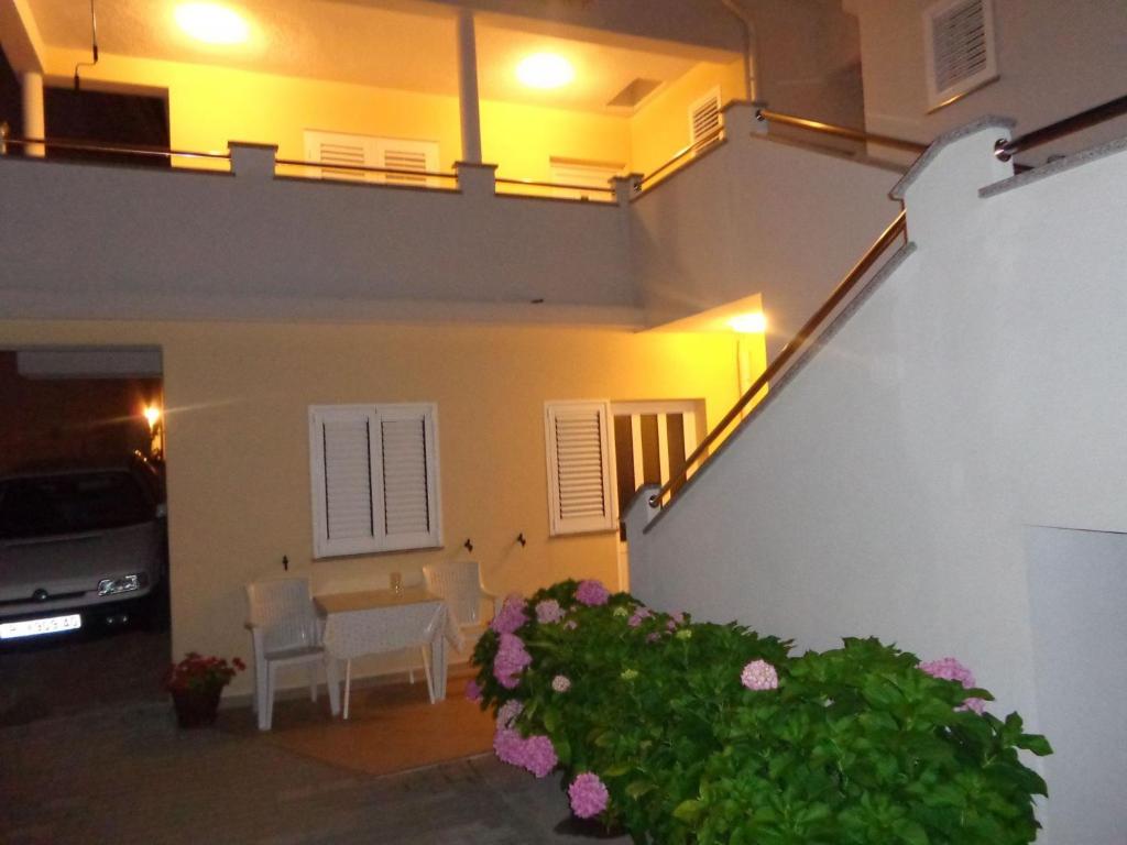 Balkón nebo terasa v ubytování Apartments Kekica