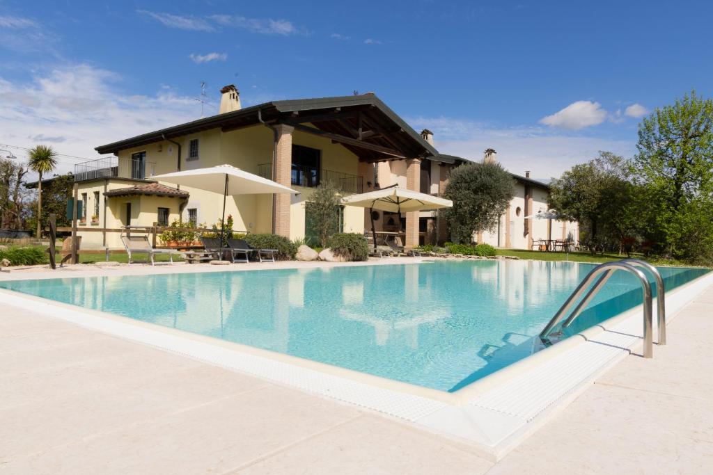 agriturismo" il glicine bianco"