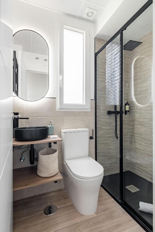 Arturo Soria Stays by Charming - Resim 18