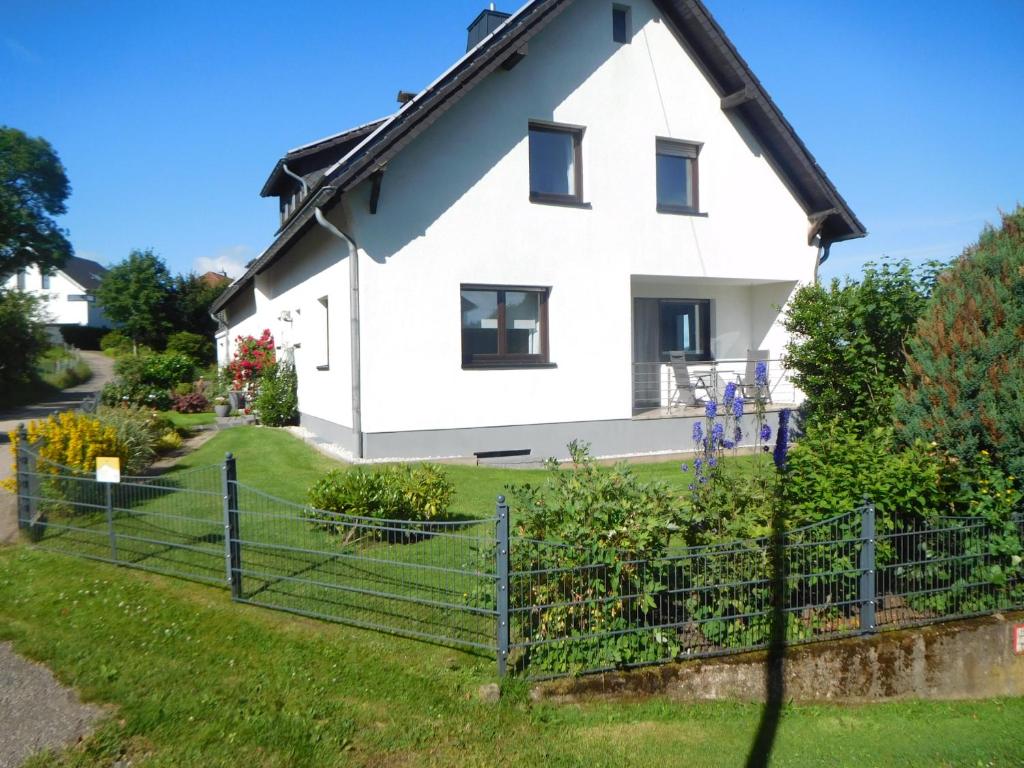Zahrada ubytování Ferienwohnung Charly