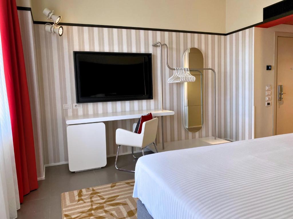 Hotel Indigo Florence by IHG - Resim 21