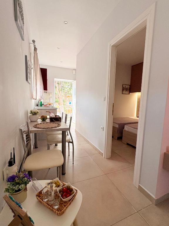 Fotografie z fotogalerie ubytování M&N Apartments v destinaci Archangelos